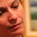 Σχολιασμός της καθημερινότητας και κάποιες θεματικές εκπομπές σερβιρισμένες με αγαπημένες μουσικές επιλογές από τη Μαριανέλλα Κλώκα.