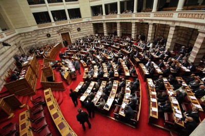 Ψηφίζεται στην Ολομέλεια το νομοσχέδιο για το σύμφωνο συμβίωσης