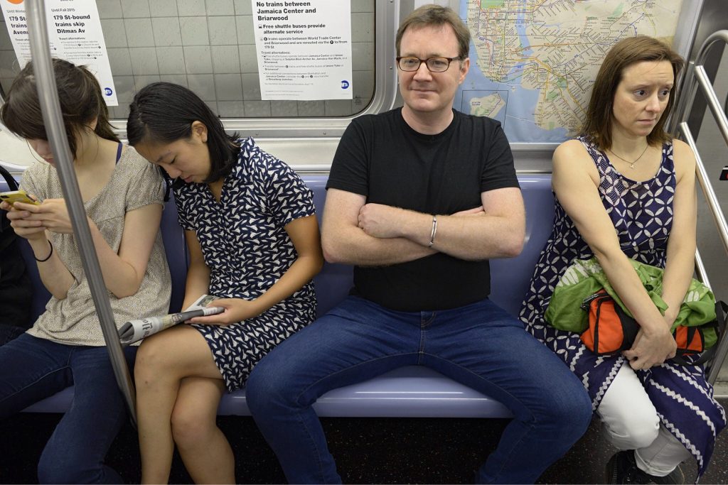 manspreading