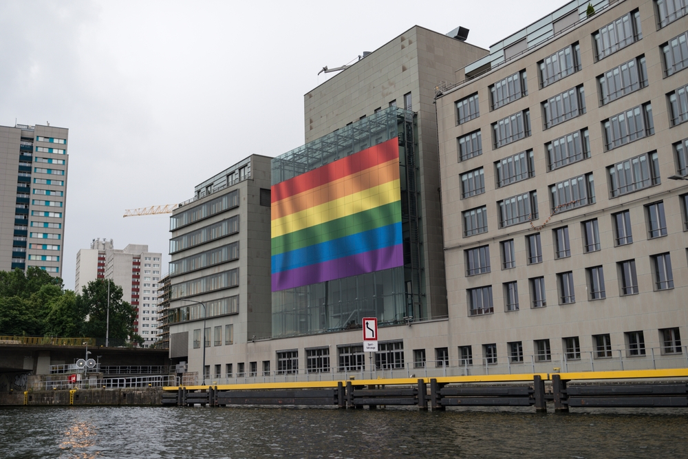 Οι 5 κορυφαίοι LGBTQ προορισμοί στην Ευρώπη που πρέπει να επισκεφθείς